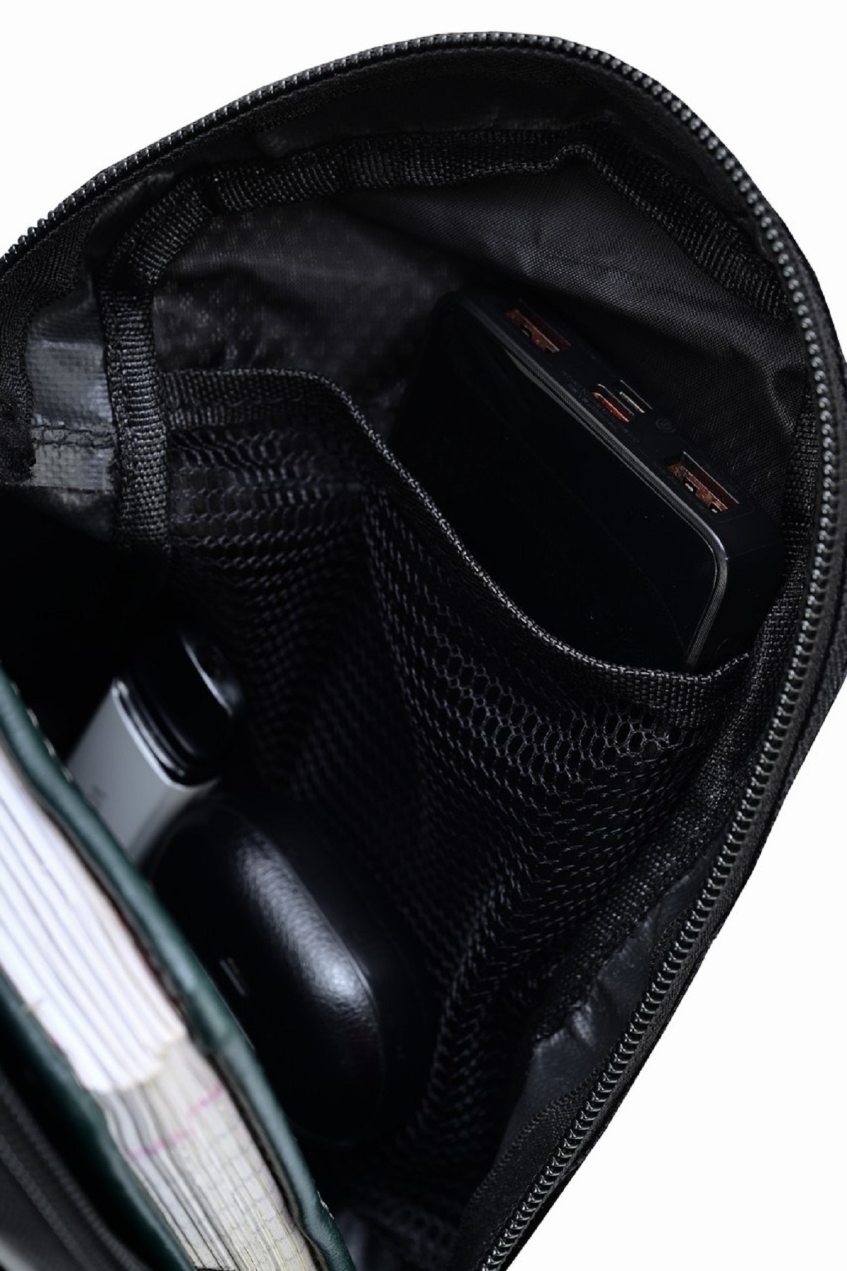Bolsa de pierna, pernera celularpack con 2 litros de capacidad
